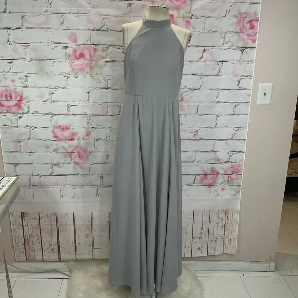 Fame and partners halter mock neck medium gray gown - Picture 2 of 8